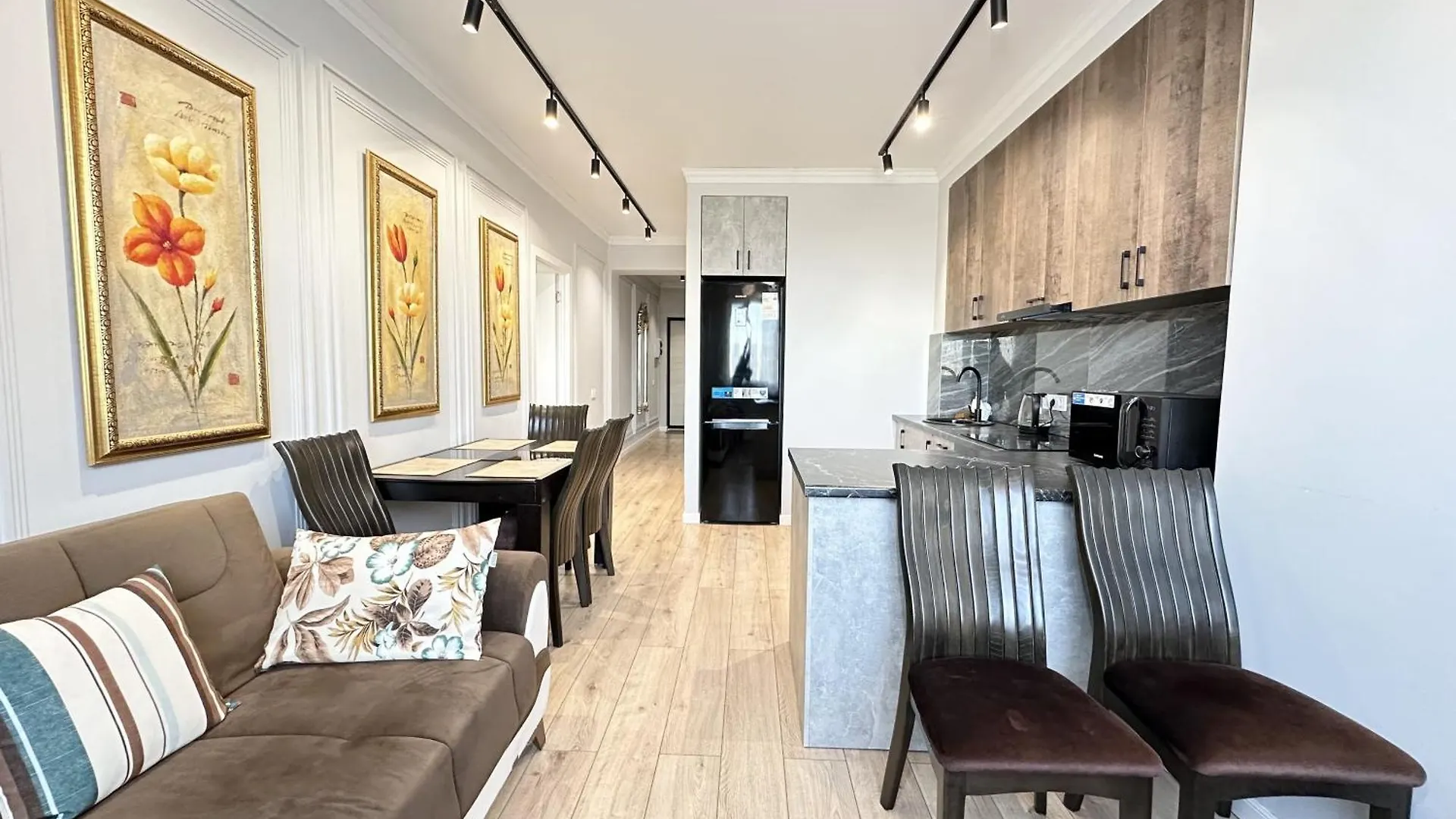 Admiral Apartments Almaty