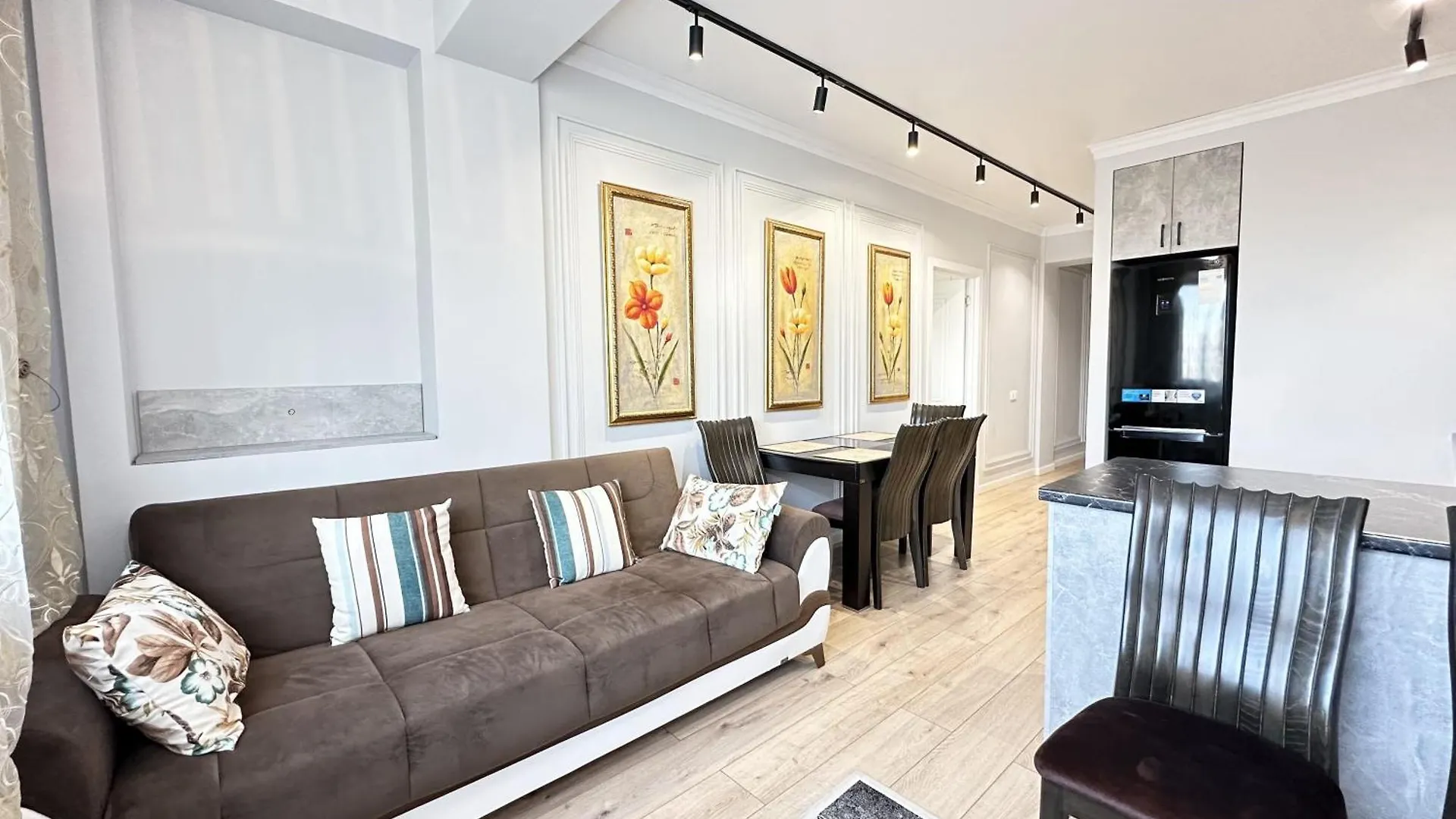 Admiral Apartments Almaty